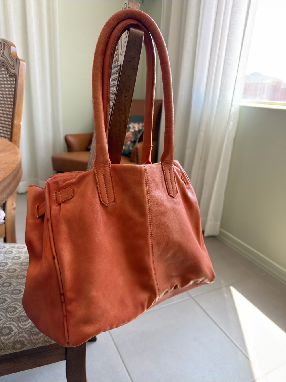 FREE PEOPLE Orange Leather Tote Handbag GUC - Picture 4 of 8